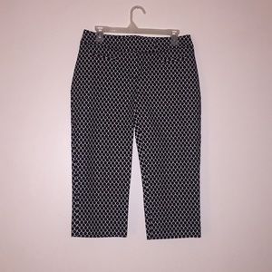 Black & White cotton capris